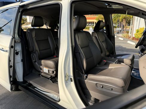 Used 2016 Honda Odyssey EX-L image 34