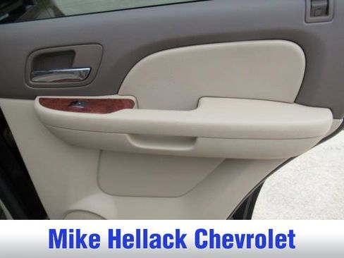 Used 2009 Chevrolet Tahoe LT image 14