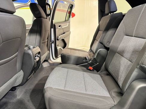 New 2026 GMC Acadia Elevation w/ Black Edition image 9