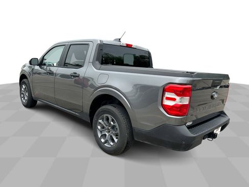 Used 2025 Ford Maverick XLT w/ Equipment Group 301A AWD/4WD image 7