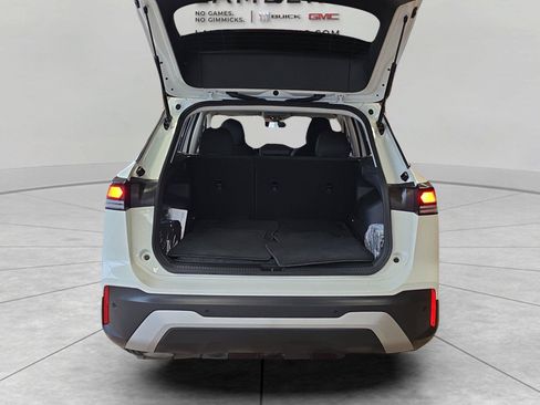Used 2025 Volkswagen Tiguan S AWD/4WD image 13