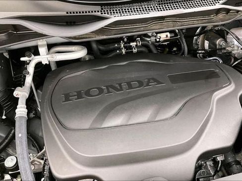 Certified 2026 Honda Odyssey Touring image 30