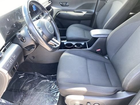 Used 2024 Hyundai Kona SEL w/ Convenience Package FWD image 27