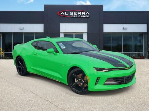 Certified 2017 Chevrolet Camaro LT RWD image 1