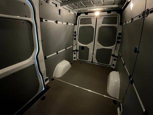 New 2025 Mercedes-Benz Sprinter 2500 image 13