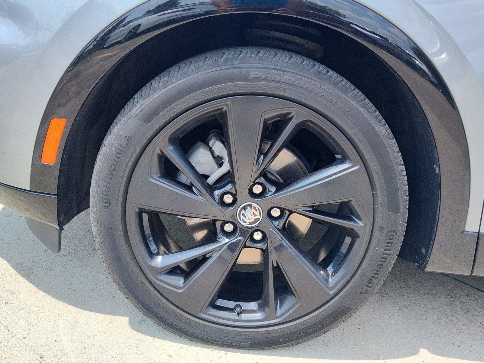Used 2023 Buick Envision Essence w/ Sport Touring Package FWD image 13