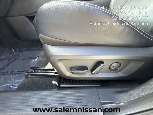 Certified 2023 Nissan Rogue SL w/ SL Premium Package image 11