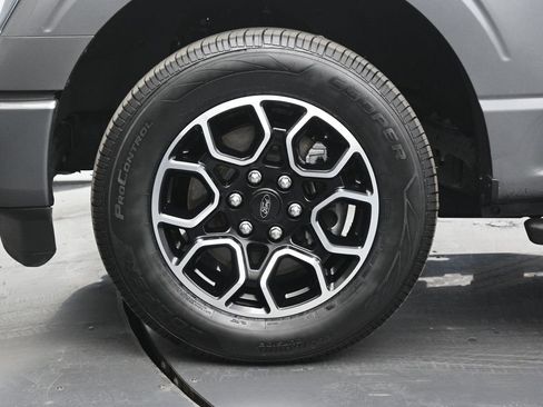 Used 2022 Ford F150 XLT w/ Equipment Group 302A High image 31