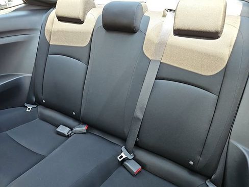 Used 2019 Honda Civic EX image 10