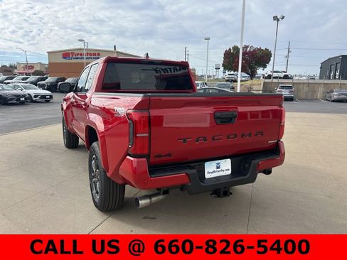 New 2025 Toyota Tacoma TRD Sport image 5