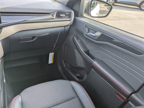 New 2026 Ford Escape ST-Line w/ Tech Pack #1 image 16