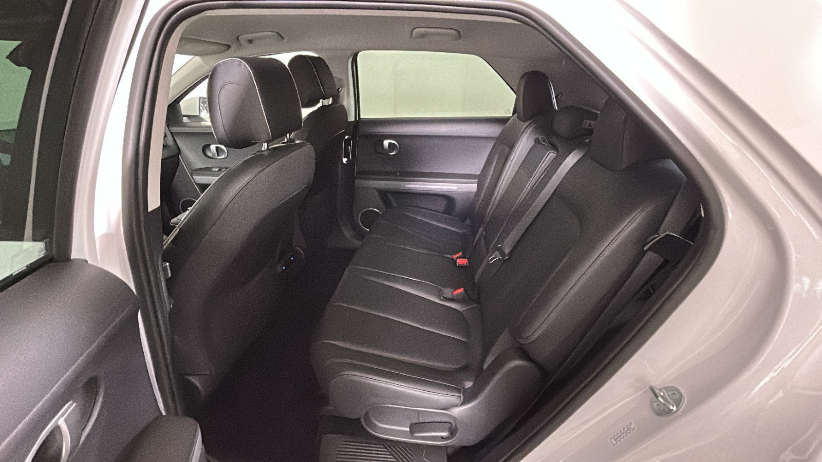 Used 2023 Hyundai Ioniq 5 SEL w/ Cargo Package AWD/4WD image 33