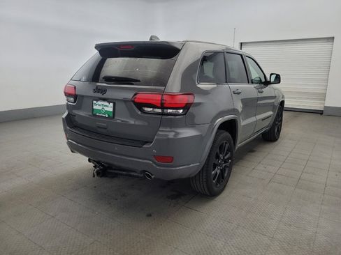 Used 2022 Jeep Grand Cherokee Laredo X AWD/4WD image 9