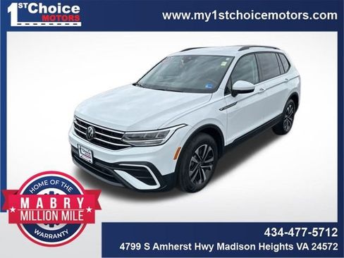 Used 2024 Volkswagen Tiguan S image 1