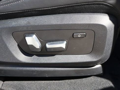 Used 2023 BMW X5 sDrive40i w/ Parking Assistance Package image 14