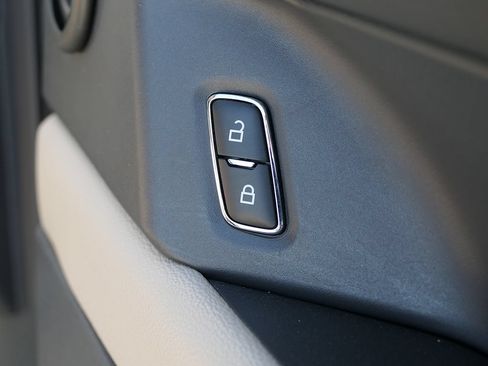 Used 2024 Ford Expedition Limited RWD image 26