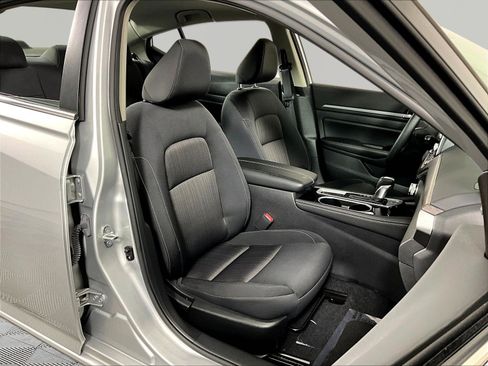 Certified 2023 Nissan Altima 2.5 SV FWD image 28