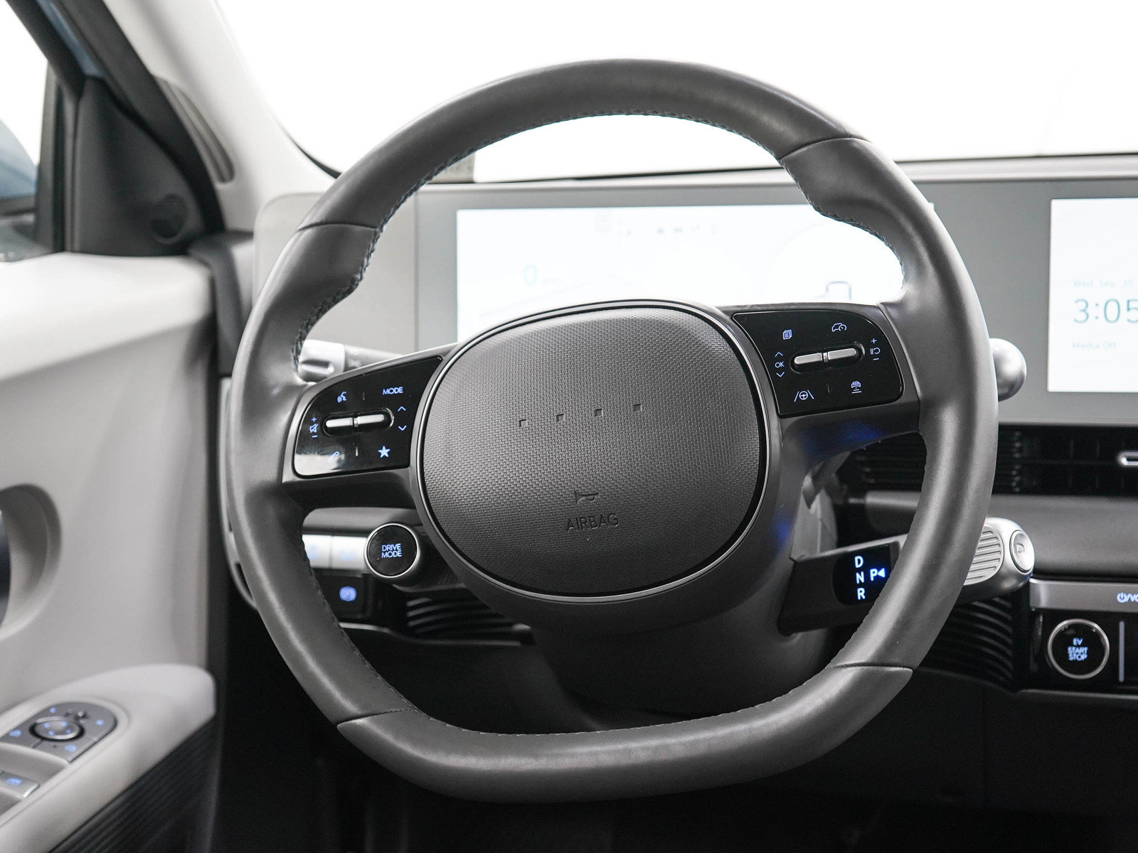 Certified 2024 Hyundai Ioniq 5 SEL AWD/4WD image 16