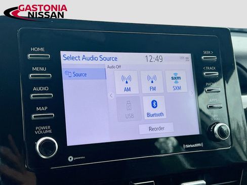 Used 2023 Toyota Camry SE image 19