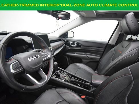 Used 2022 Jeep Compass Trailhawk w/ Trailhawk Elite Group AWD/4WD image 9
