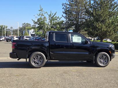 New 2026 Nissan Frontier SV w/ SV Convenience Package