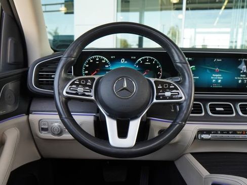 Used 2022 Mercedes-Benz GLS 450 4MATIC image 20