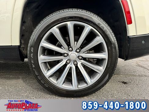 Used 2022 Jeep Grand Wagoneer Series II w/ Premium Group II AWD/4WD image 17