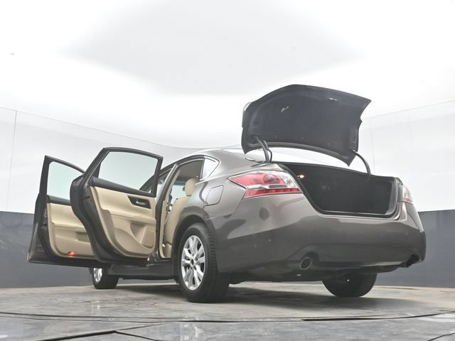 Used 2014 Nissan Altima 2.5 S w/ Sport Value Package FWD image 50