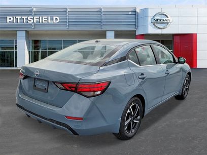 New 2025 Nissan Sentra SV w/ All-Weather Package