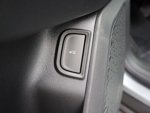 New 2026 Chevrolet Equinox RS w/ Convenience Package III image 18