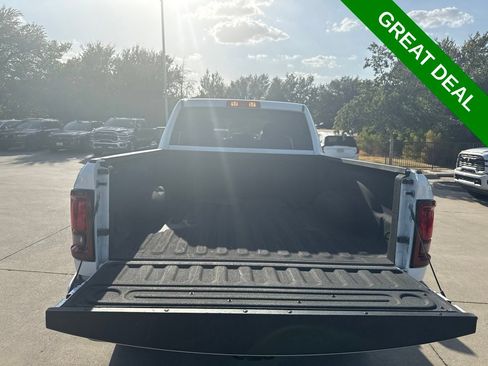 Used 2026 RAM 2500 Big Horn AWD/4WD image 8