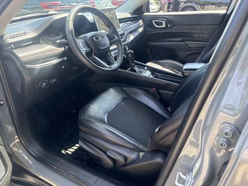 Used 2022 Jeep Compass Trailhawk AWD/4WD image 22