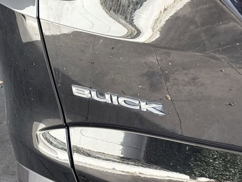 Used 2018 Buick Enclave Premium image 7