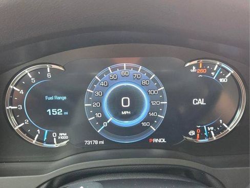 Used 2020 Cadillac Escalade ESV Premium Luxury AWD/4WD image 36