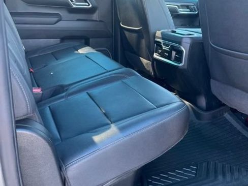 Used 2023 Chevrolet Silverado 1500 LTZ w/ LTZ Premium Package AWD/4WD image 9