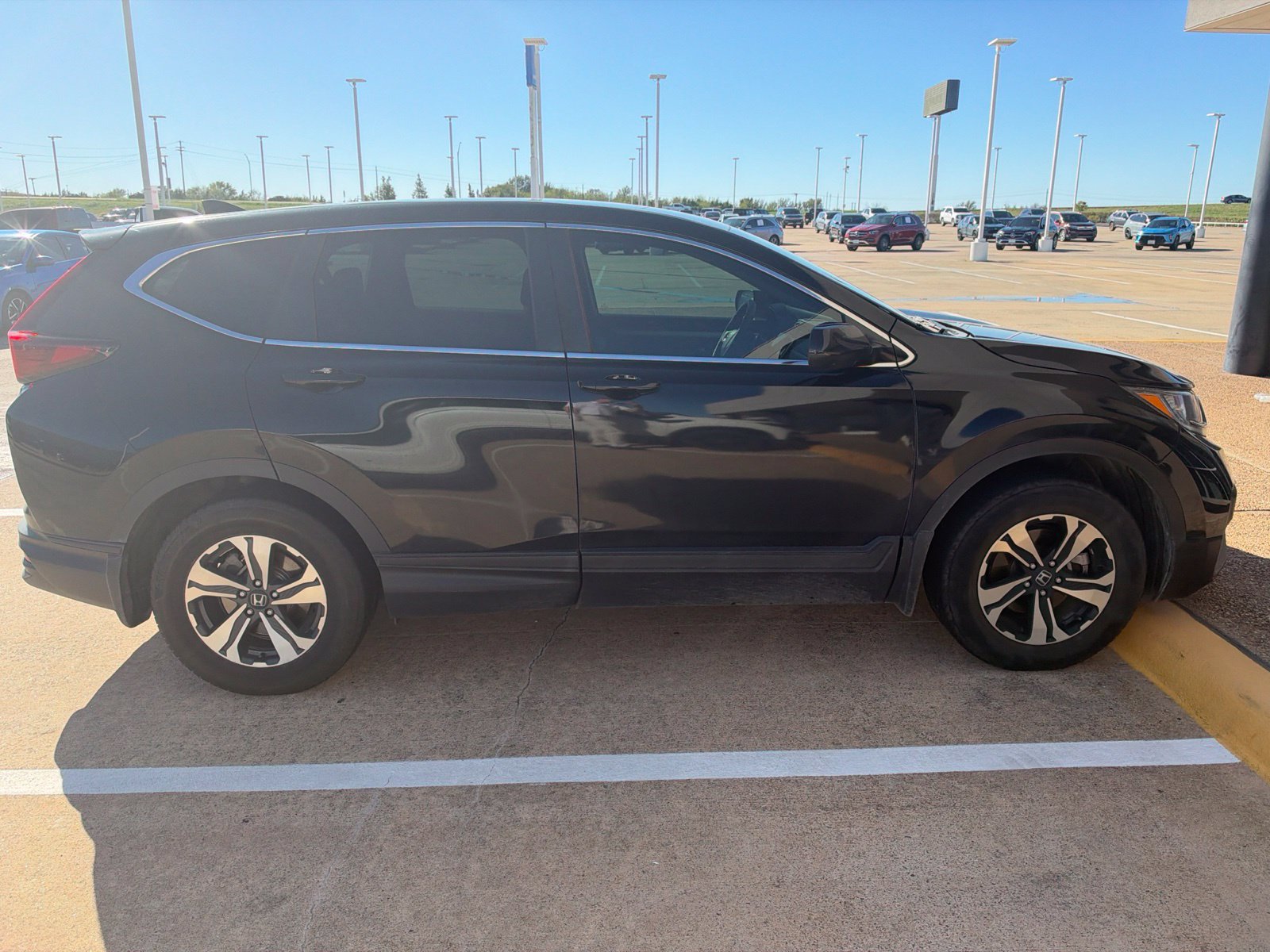 Used 2021 Honda CR-V Special Edition image 8