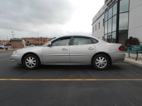 Used 2006 Buick LaCrosse CXL w/ Driver Confidence Package FWD image 11