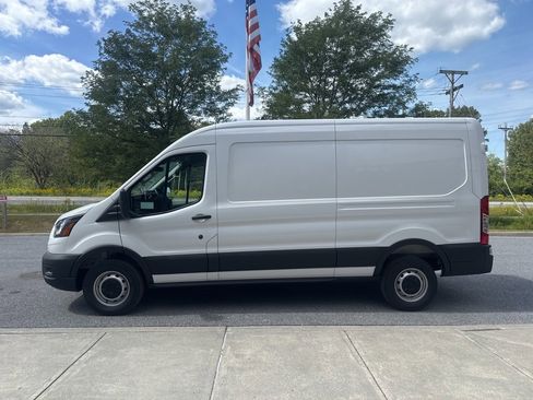 New 2025 Ford Transit 250 148 Medium Roof w/ Load Area Protection Package image 4
