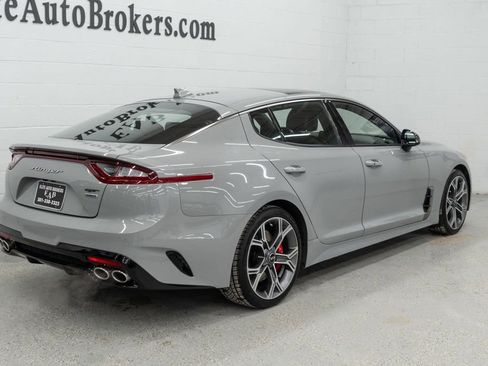 Used 2021 Kia Stinger GT1 image 6