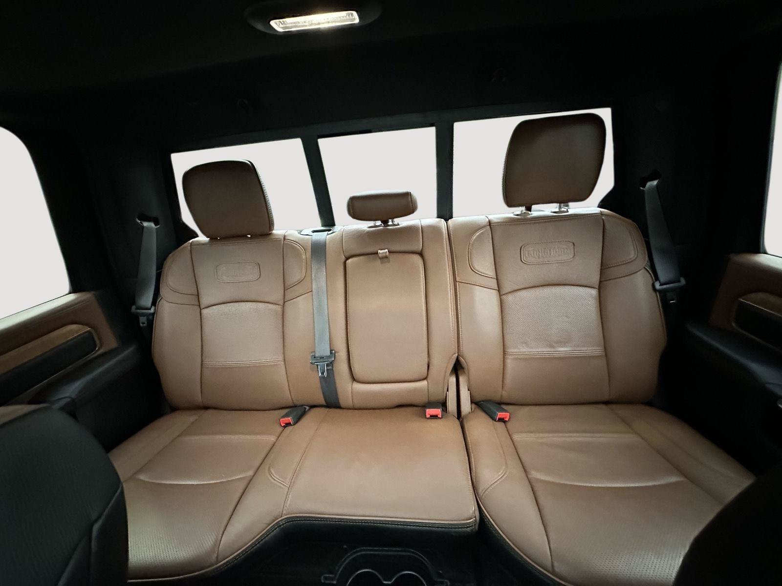Used 2022 RAM 2500 Limited AWD/4WD image 12