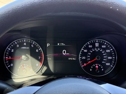 Used 2022 Kia Forte LXS FWD image 29