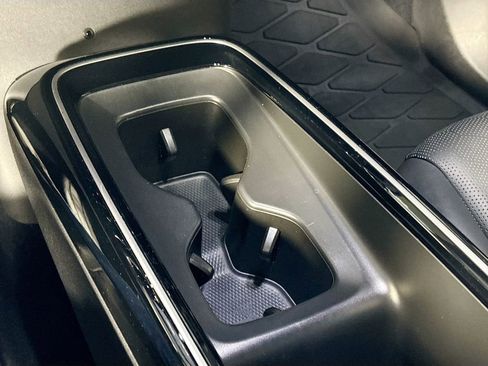Certified 2023 Volkswagen ID.4 S RWD image 16