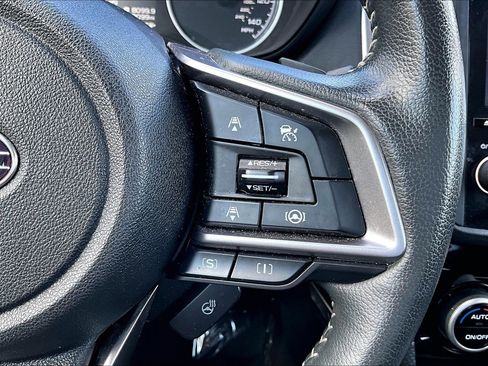 Used 2022 Subaru Forester Limited image 17