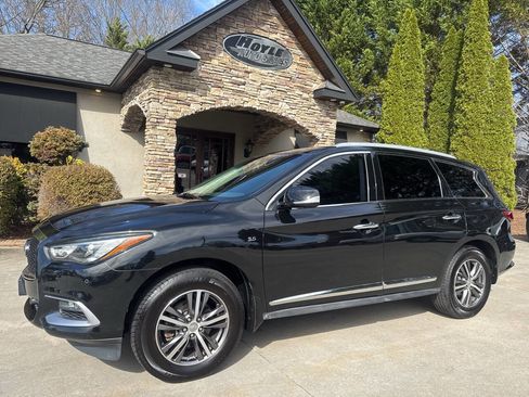 Used 2016 INFINITI QX60 Base AWD 4dr SUV w/ Premium Plus Package image 2