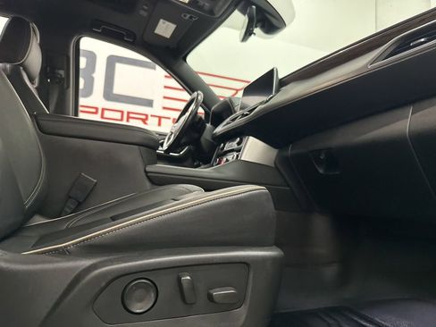Used 2021 Chevrolet Tahoe Premier w/ Premium Package AWD/4WD image 60