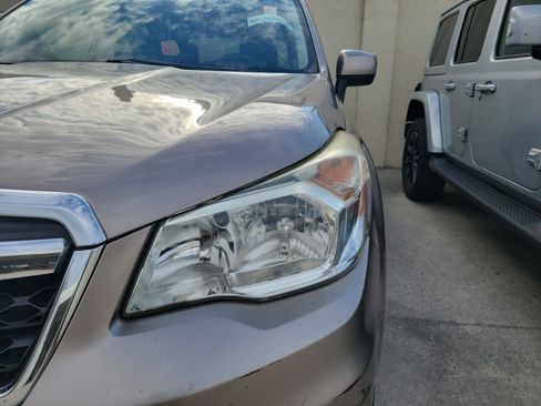 Used 2016 Subaru Forester 2.5i Limited w/ Popular Package #2 AWD/4WD image 4