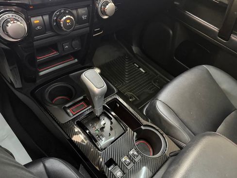 Used 2021 Toyota 4Runner TRD Off-Road Premium image 12