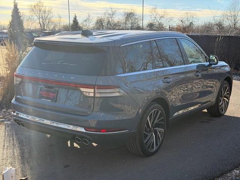 New 2026 Lincoln Aviator Reserve image 5