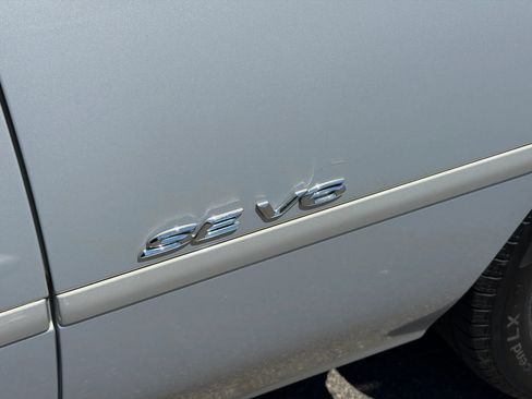 Used 1999 Toyota Solara SE FWD image 13