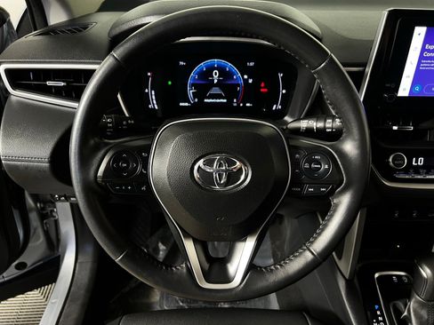 Certified 2024 Toyota Corolla Cross XLE FWD image 15